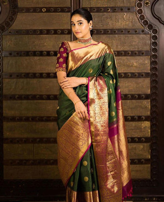 Amrut Collection Woven Banarasi Silk Blend Saree(Dark Green)