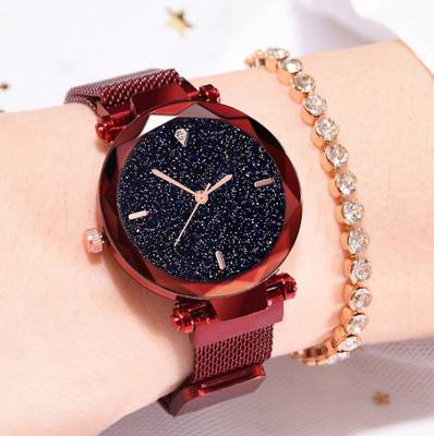 Magnet shop hand watch