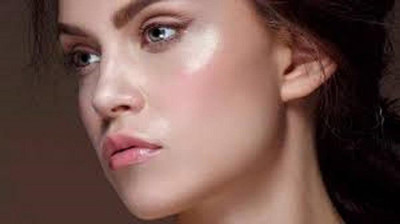 KAIASHA Shimmer Highlighter Pigment for Face Makeup and Body Highlighter (SILVER) Highlighter(SLIVER)