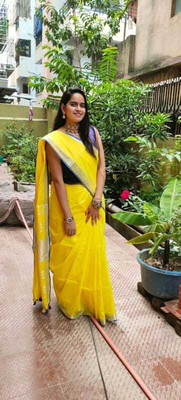 govind handloom Solid/Plain Bollywood Cotton Linen Saree(Yellow)
