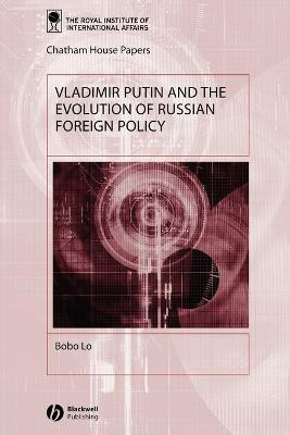 Vladimir Putin and the Evolution of Russian Foreign Policy(English, Paperback, Lo Bobo)