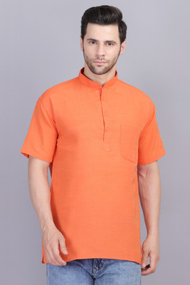 AXOLOTL Men Solid Straight Kurta(Orange)