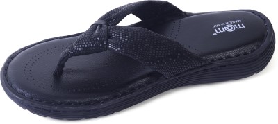 Make A Mark Women Flip Flops(Black , 3)