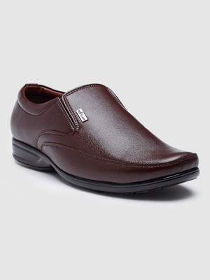 action Action Dotcom D-601 Light Weight,Comfortable,Trendy, Synthetic,Leather For Men(Brown , 7)