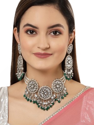 Karatcart Alloy Silver Silver, White, Green Jewellery Set(Pack of 1)