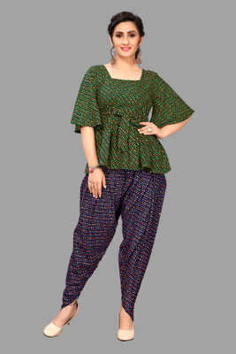 RIEKA Women Ethnic Top Dhoti Pant Set