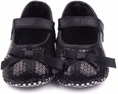 BabyZinnia Boys & Girls Velcro Ballerinas(Black)