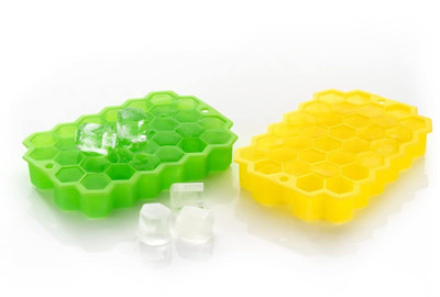 SOCHEP 2 PCS Soft Honeycomb Ice Cube Tray Silicone Ice Mould Easy Chocolate Mould Multicolor Silicone Ice Cube Tray(Pack of2)