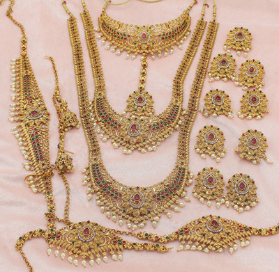 JANAVI Alloy Gold-plated Multicolor Jewellery Set(Pack of 1)