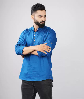 VRSS Men Solid Straight Kurta(Blue)