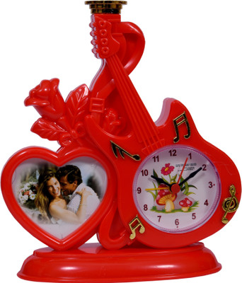 Sigaram Analog Red Clock