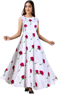 Shunit creation Women Fit and Flare White Maxi/Full Length Dress