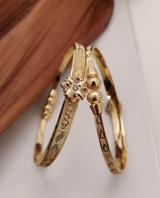 SHIVAY FASHION HUB Alloy Beads Gold-plated Bangle Set(Pack of 2)