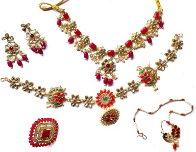 NIKYANKA Brass Gold-plated Gold, Pink, White Jewellery Set(Pack of 1)