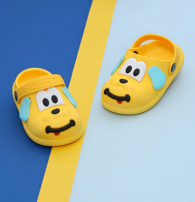 Yellow Bee Boys Sling Back Clogs(Yellow , 4-4.5 Years)