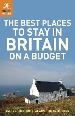 The Best Places to Stay in Britain on a Budget(English, Paperback, Smith Helena)