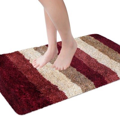 LUXE HOME INTERNATIONAL Microfiber Bathroom Mat(Cherry, Medium)