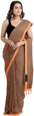 Qrex Self Design Daily Wear Lycra Blend Saree(Orange)