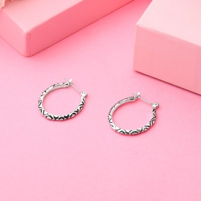 Estele Alloy Hoop Earring