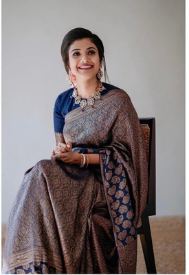 Epic Engle Woven Kanjivaram Silk Blend Saree(Dark Blue, Blue)
