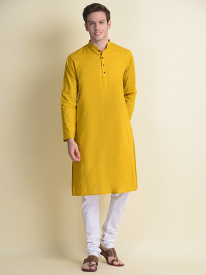 Namaskar Men Solid Straight Kurta(Gold)