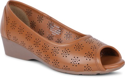 Bata Women Heels(Brown , 3)