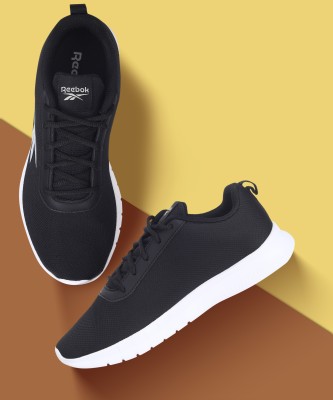 REEBOK Stride Runner Running Shoes For Men(Black)