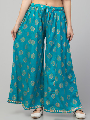 FamBee Flared Women Green Trousers