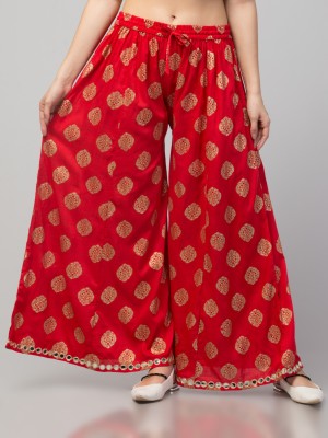 Shaukiya Relaxed Women Red Trousers