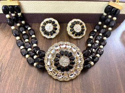 SUBHARPIT Brass Gold-plated Black Jewellery Set(Pack of 1)