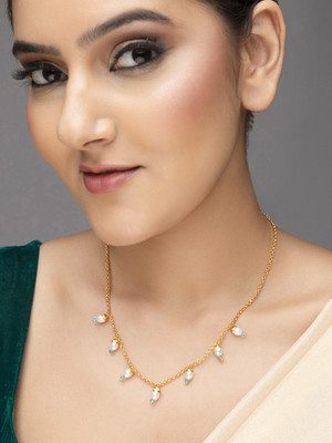 RUBANS Alloy Gold-plated Gold, White Jewellery Set(Pack of 1)