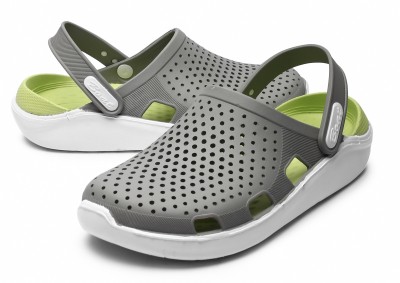 CLOYSBUR Men Green, Grey Sandals