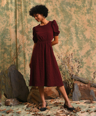 CAMPUS SUTRA Women Fit and Flare Maroon Midi/Calf Length Dress