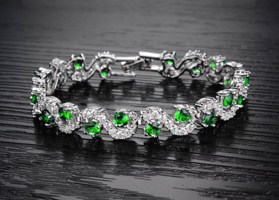Kairangi Crystal Crystal Bracelet