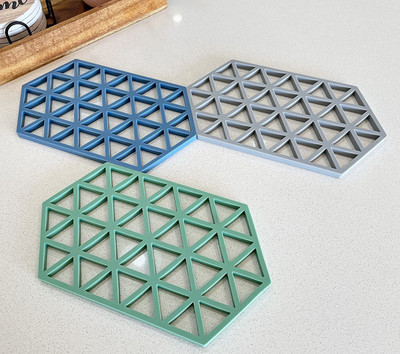Spatlus Hexagon Reversible PVC Coaster Set(Pack of 3)