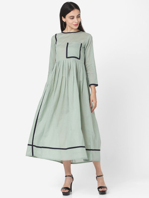 Fourleaf Women Solid Flared Kurta(Green)