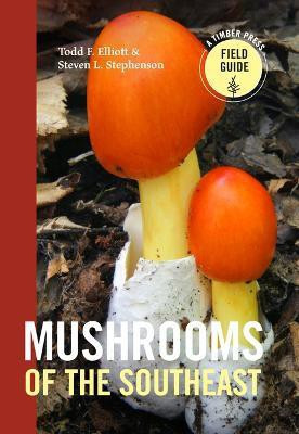 Mushrooms of the Southeast(English, Paperback, L. Stephenson Steven)