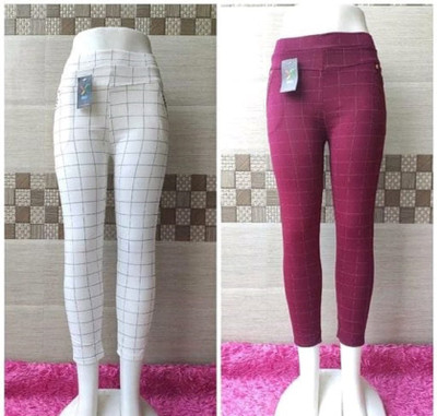 GRX White, Maroon Jegging(Checkered)