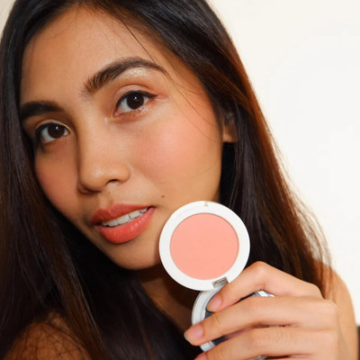 AGLEY PACK OF 1 MATTE FINISH BLUSHER PINK SHADE PACK OF 1(PEACH)