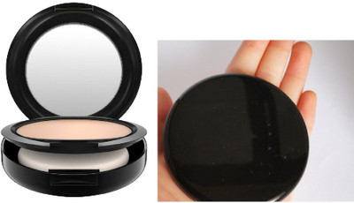 Neycare Weightless Matte Compact Non Oily Matte Finish Compact(SKIN, 15 g)