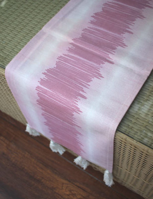 Benchmark Multicolor 182 cm Reversible Table Runner(Cotton)