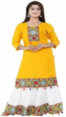 NIAK Women Kurta Skirt Set