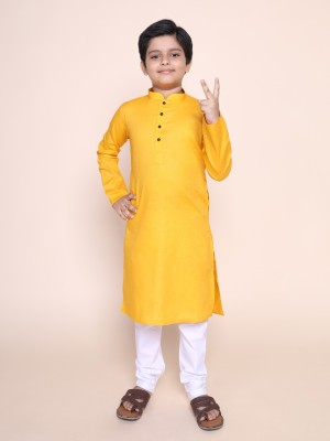 Namaskar Boys Solid Straight Kurta(Yellow)