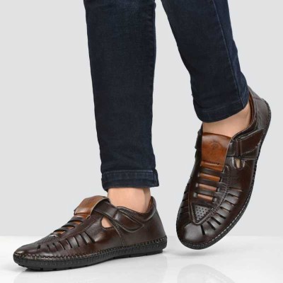 Men's Avenue Men Sandals(Brown , 6)