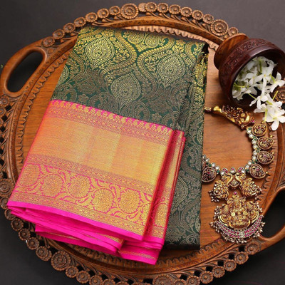 Lotshot Bazar Solid/Plain Banarasi Silk Blend Saree(Green)