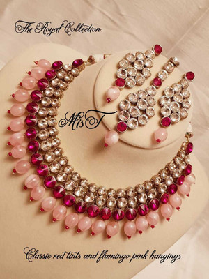 White pearl Alloy Gold-plated Pink, White Jewellery Set(Pack of 1)