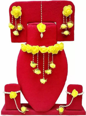 Zcarina Alloy Gold-plated Yellow Jewellery Set(Pack of 1)