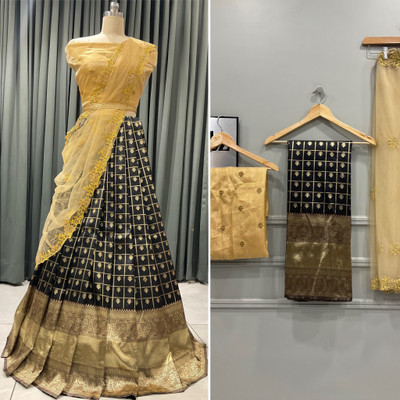 SHREE CREATION Self Design Semi Stitched Lehenga Choli(Black)