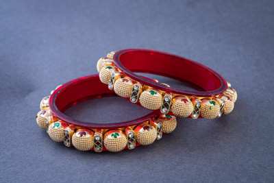 YuviKrissh Plastic Bangle Set