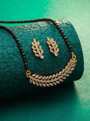 HK CREATION Stone, Mother of Pearl Gold-plated White, Black Jewellery Set(Pack of 1)